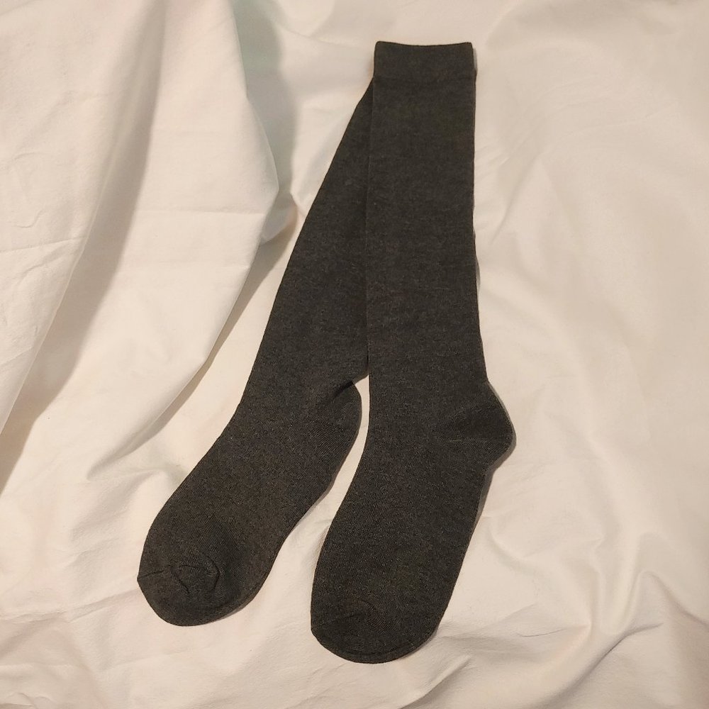 Knee Length Socks 3